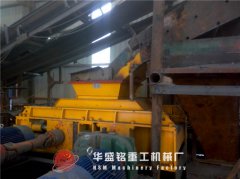 花香中的四輥破碎機發貨，顯得格外好看